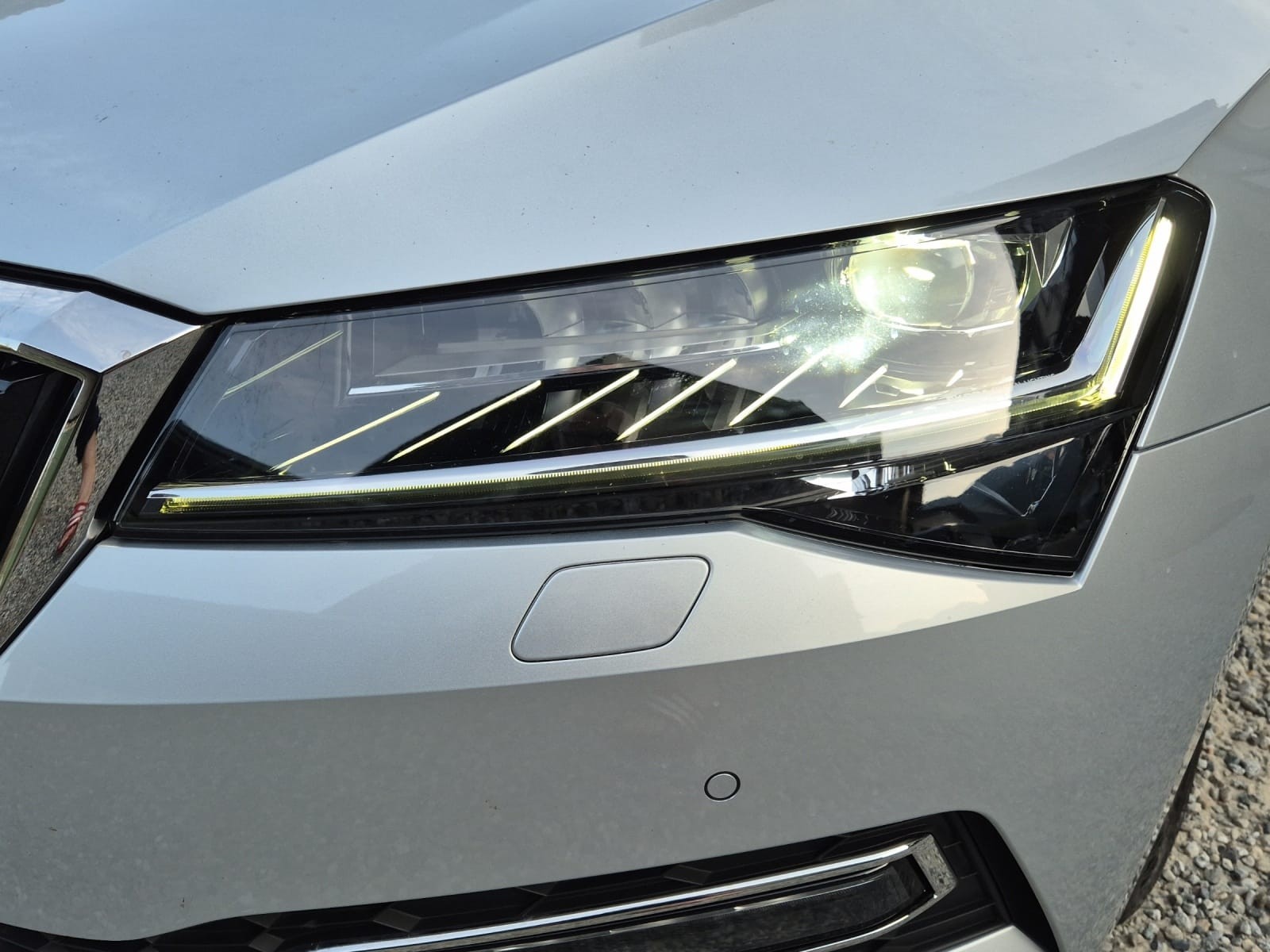SKODA Superb Combi 2.0 TDi Style 4x4 DSG-image-1
