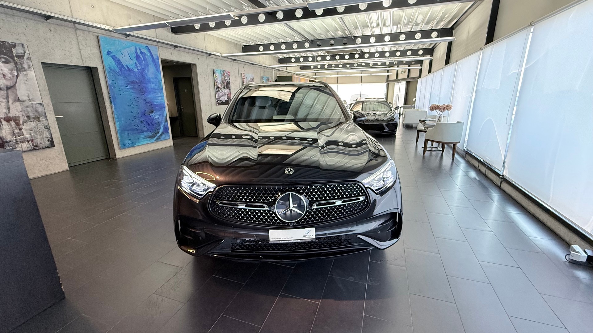 MERCEDES-BENZ GLC 200 AMG Line 4matic-image-17