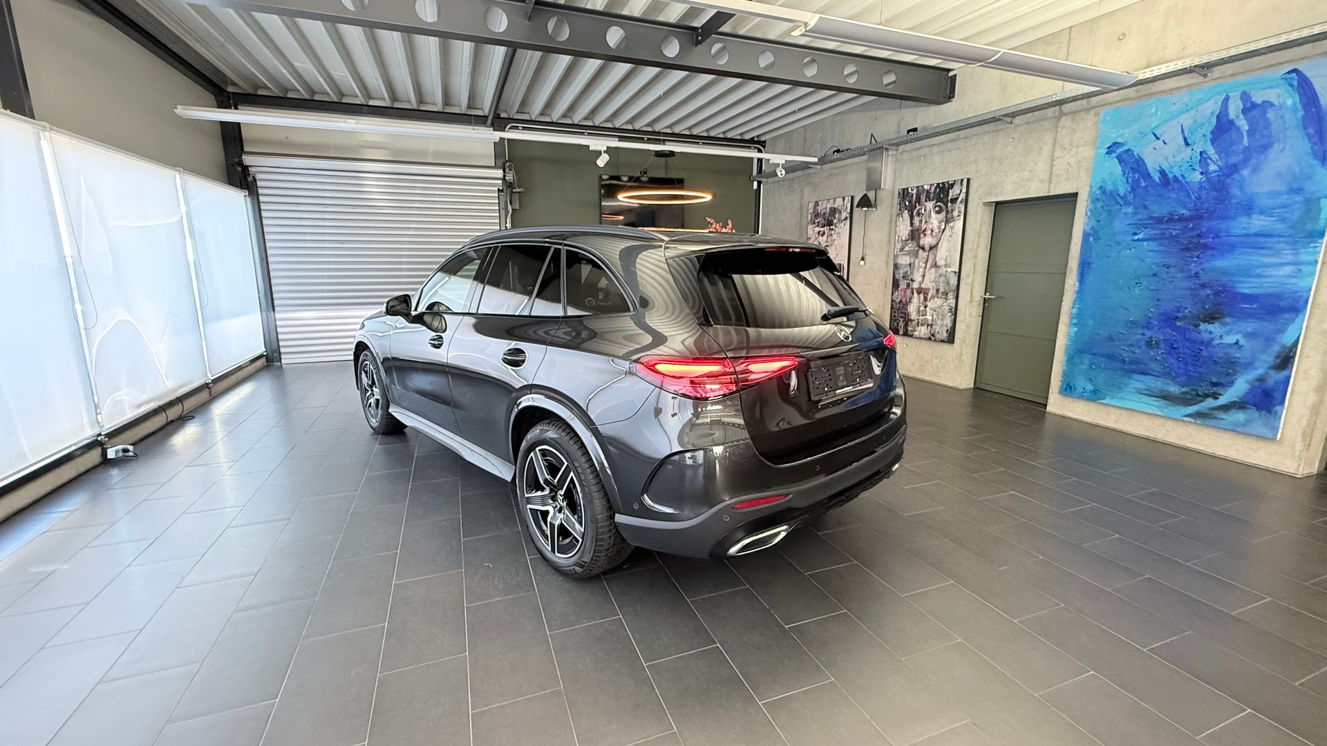 MERCEDES-BENZ GLC 200 AMG Line 4matic-image-6