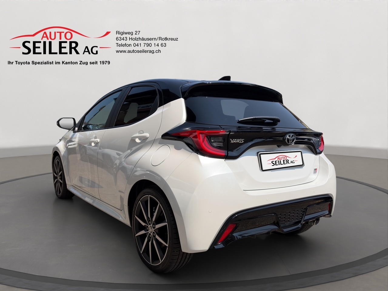 TOYOTA Yaris 1.5 GR Sport e-CVT-image-2