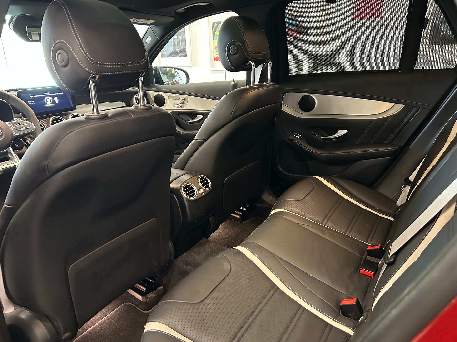MERCEDES-BENZ GLC 63 S AMG 4Matic 9G-Tronic-image-9