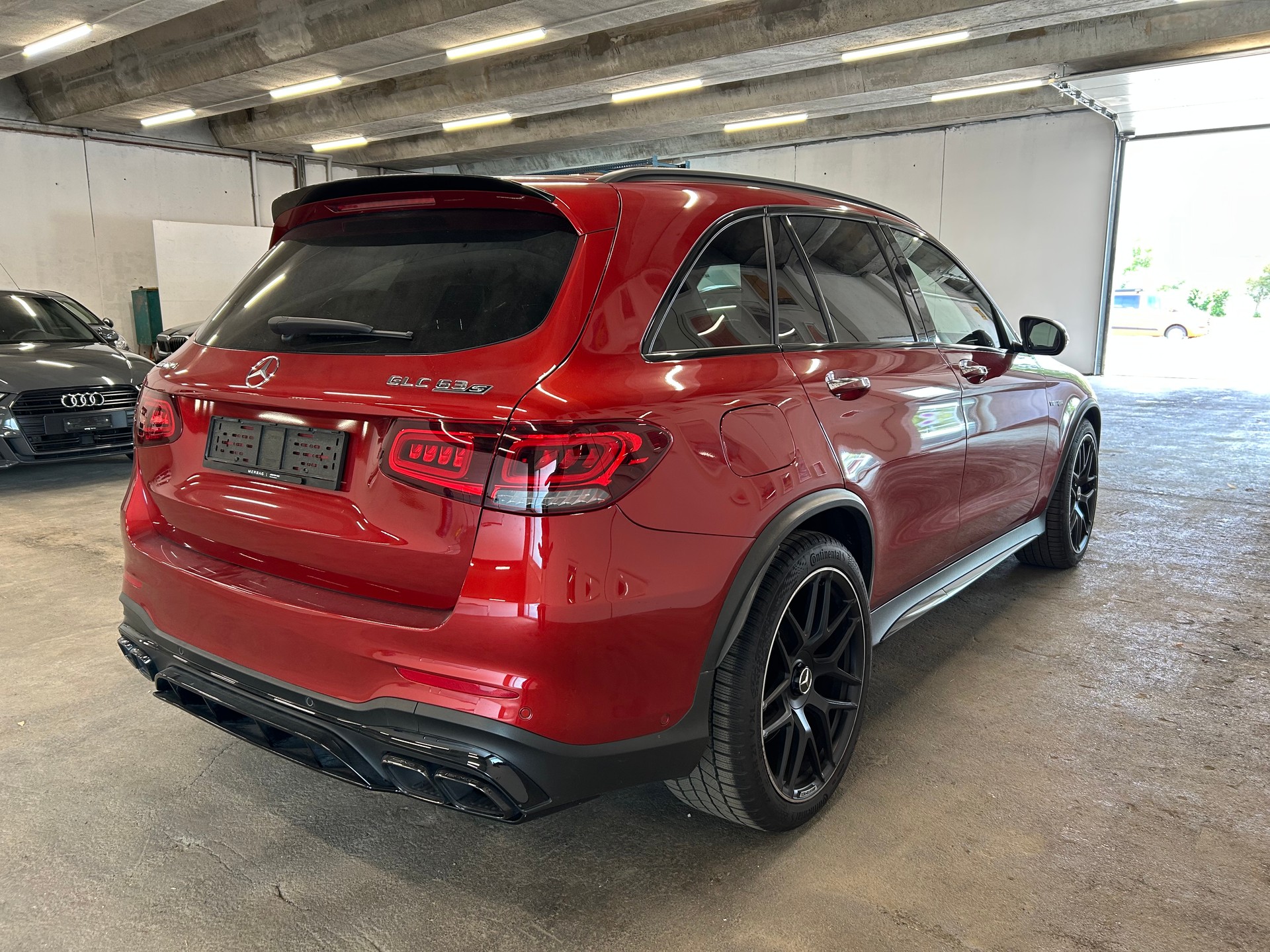 MERCEDES-BENZ GLC 63 S AMG 4Matic 9G-Tronic-image-3