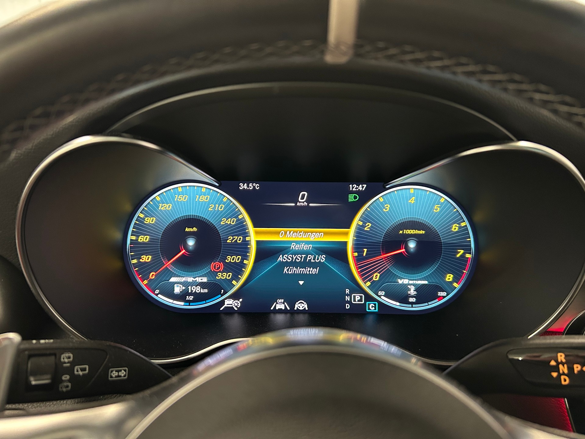 MERCEDES-BENZ GLC 63 S AMG 4Matic 9G-Tronic-image-15
