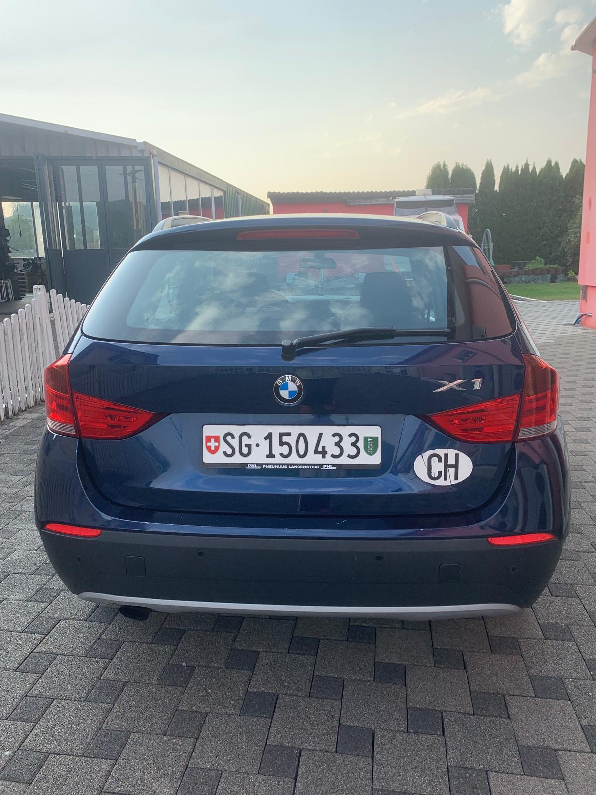 BMW sDrive 18i-image-2
