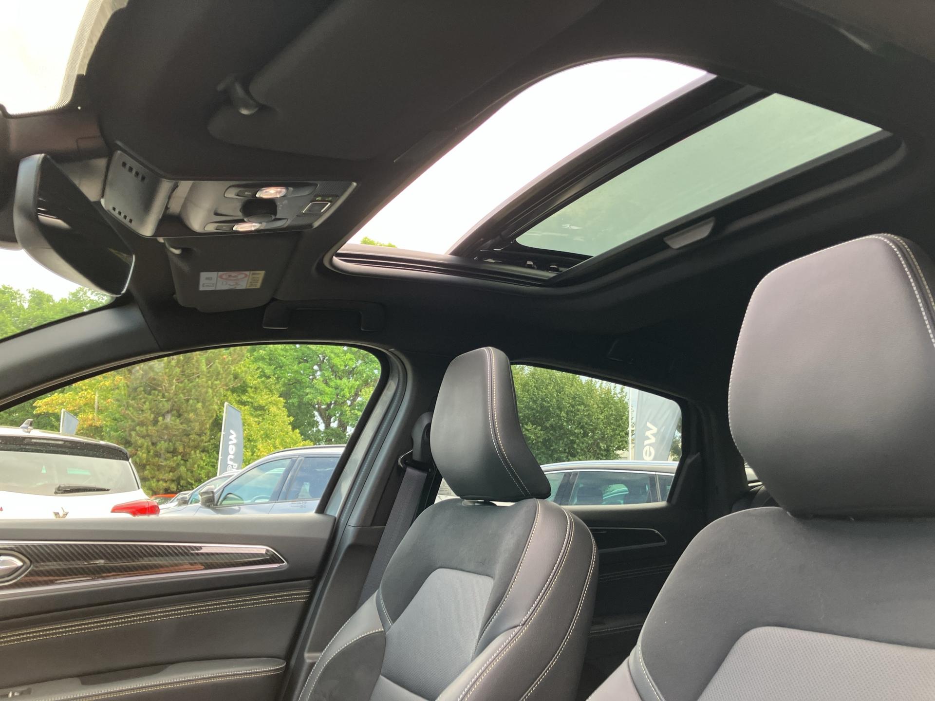 RENAULT Arkana 1.6 E-Tech Engineered-image-19
