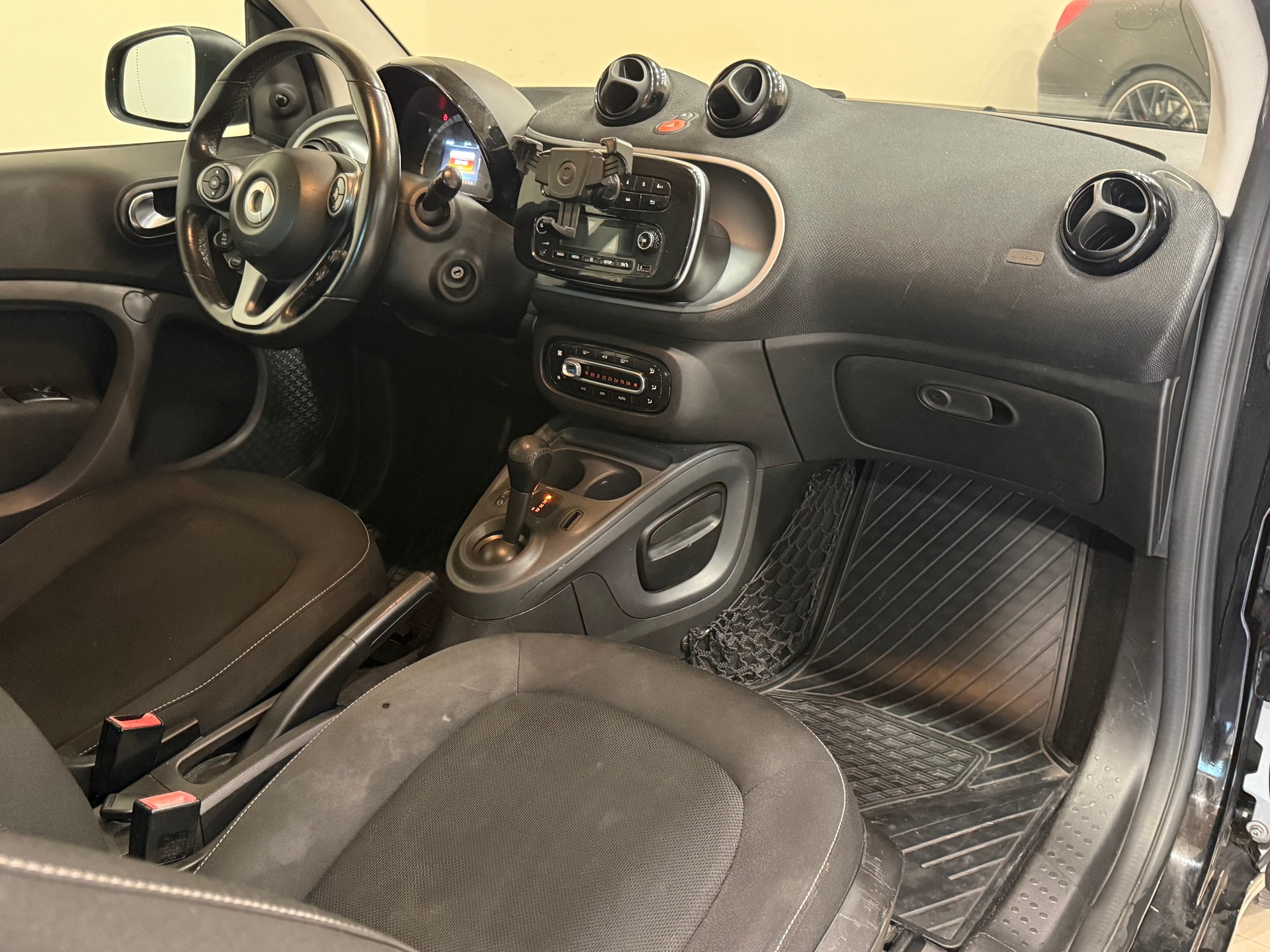 SMART fortwo passion twinmatic-image-10