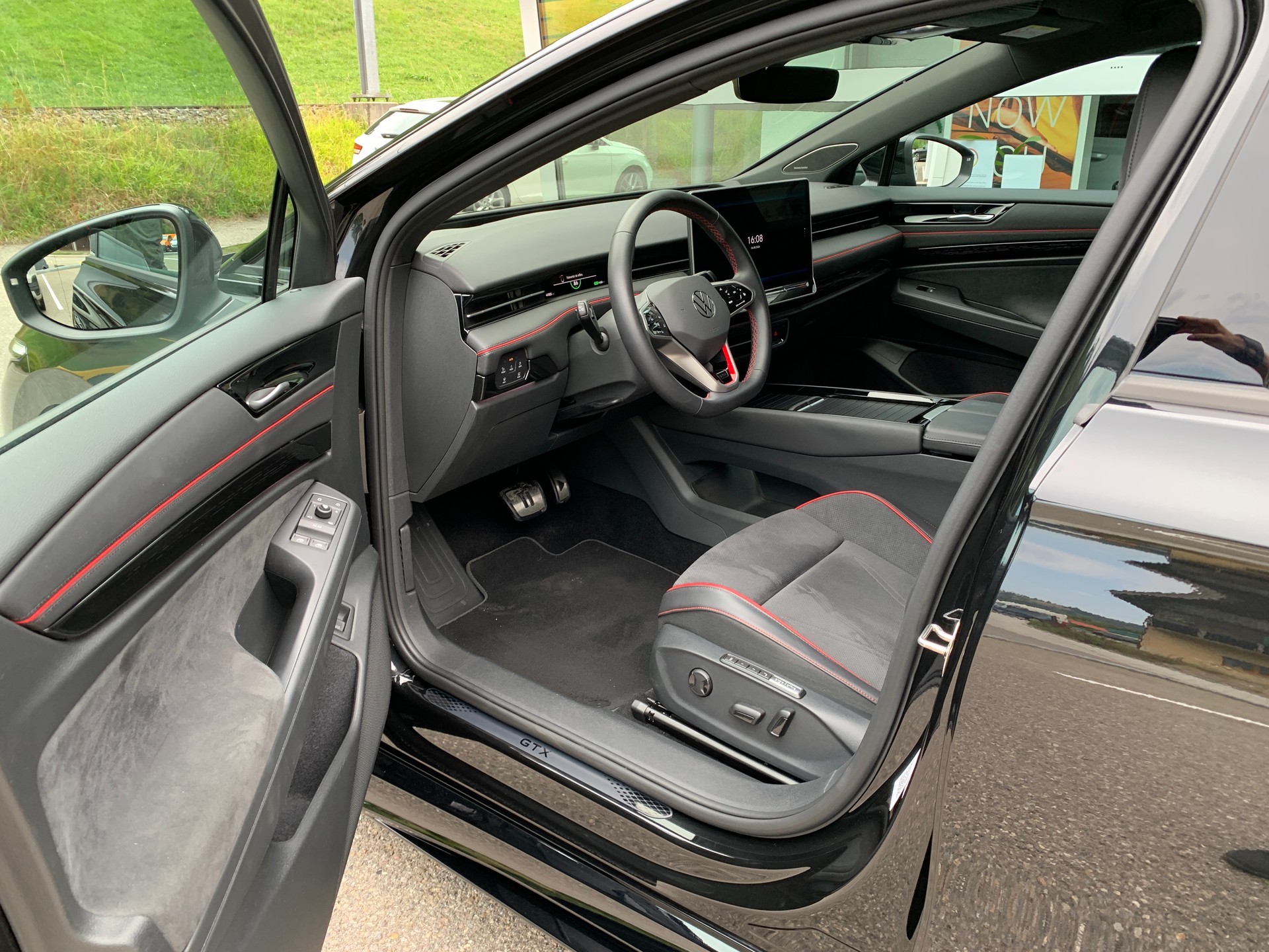 VW ID.7 Tourer GTX 86 kWh GTX United 4 Motion-image-7