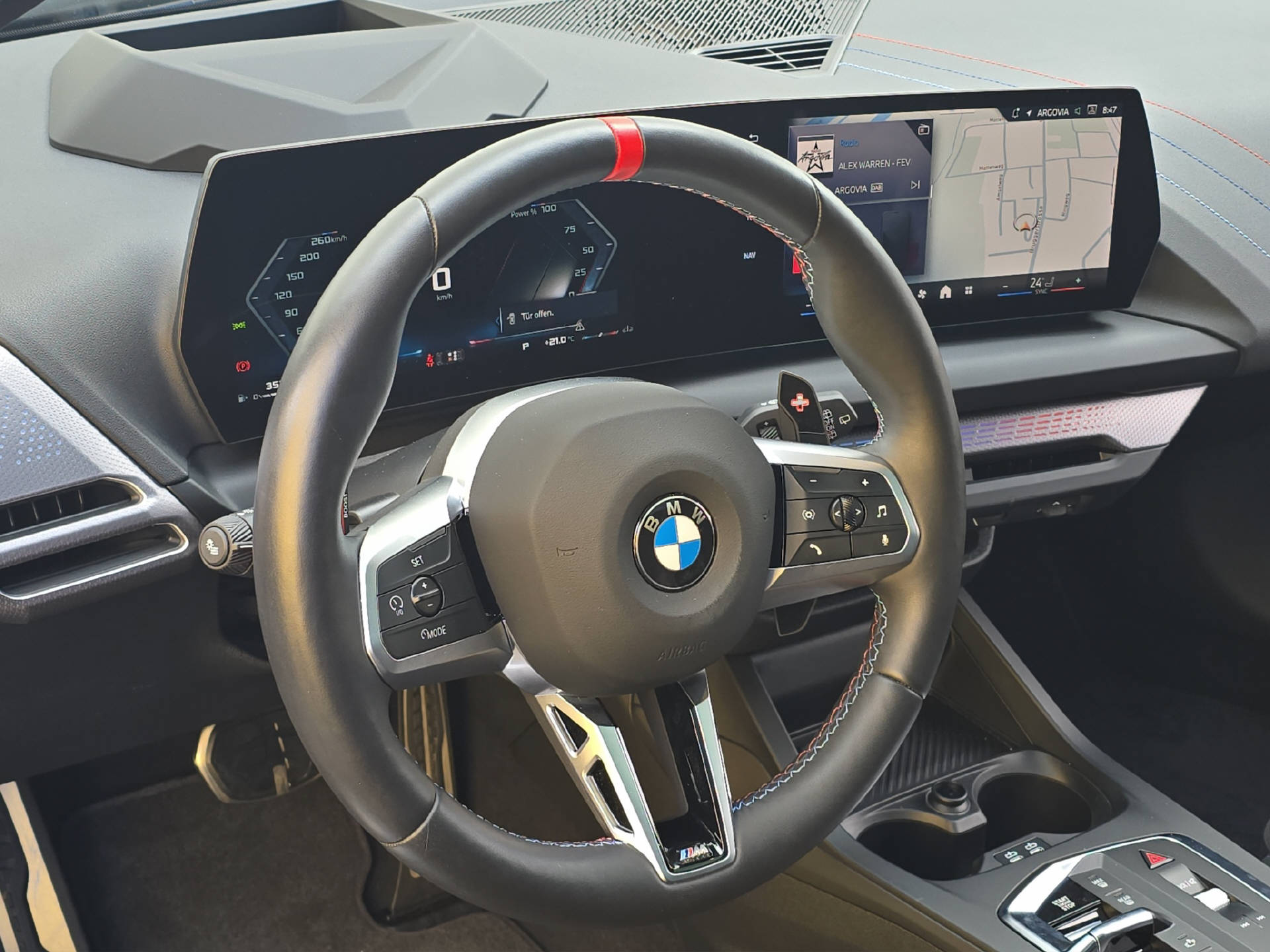 BMW M135 xDrive M Sport PRO ** 5 Jahre GARANTIE // 80'350 CHF Neupreis **-image-15