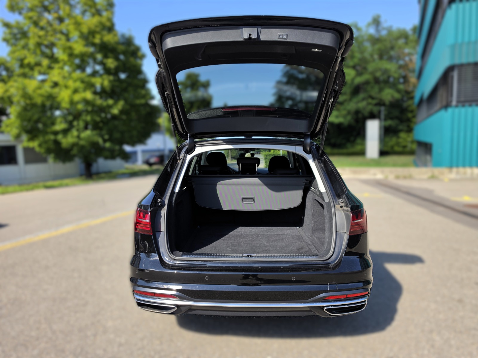 AUDI A4 Avant 35 TDI advanced S-tronic-image-15