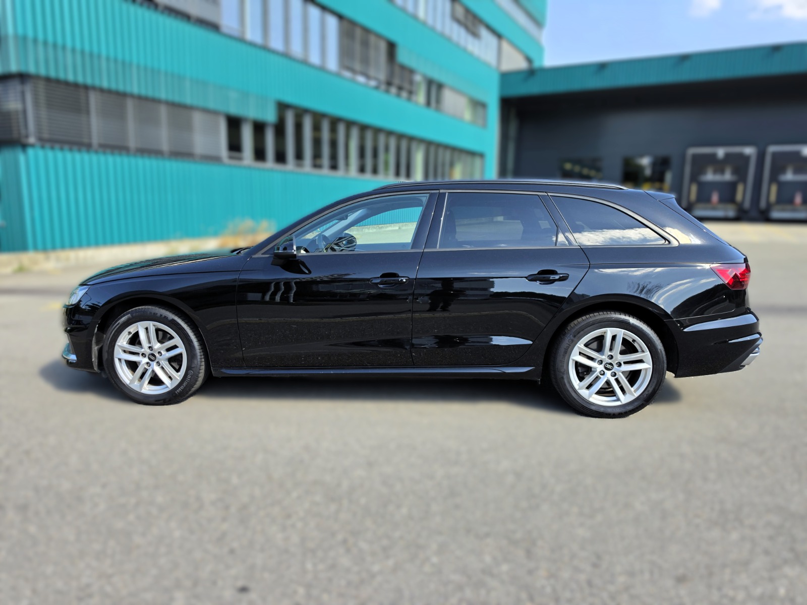 AUDI A4 Avant 35 TDI advanced S-tronic-image-1