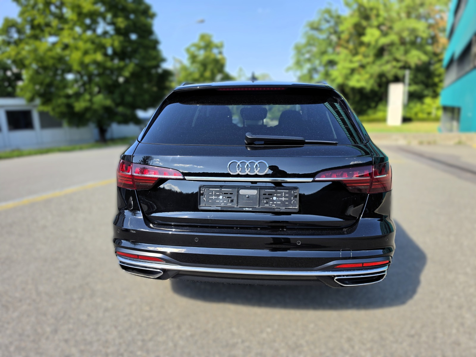 AUDI A4 Avant 35 TDI advanced S-tronic-image-3