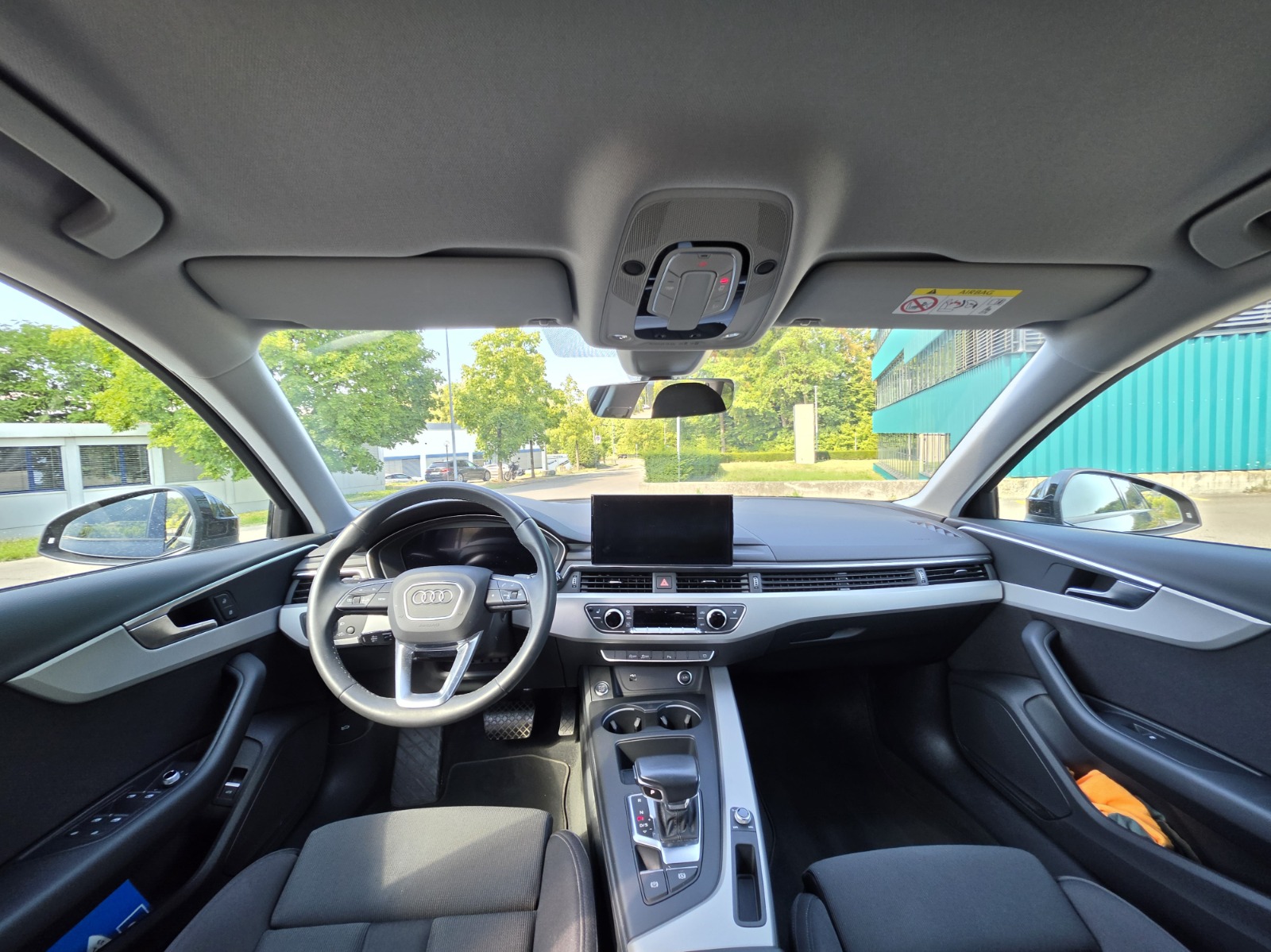 AUDI A4 Avant 35 TDI advanced S-tronic-image-9
