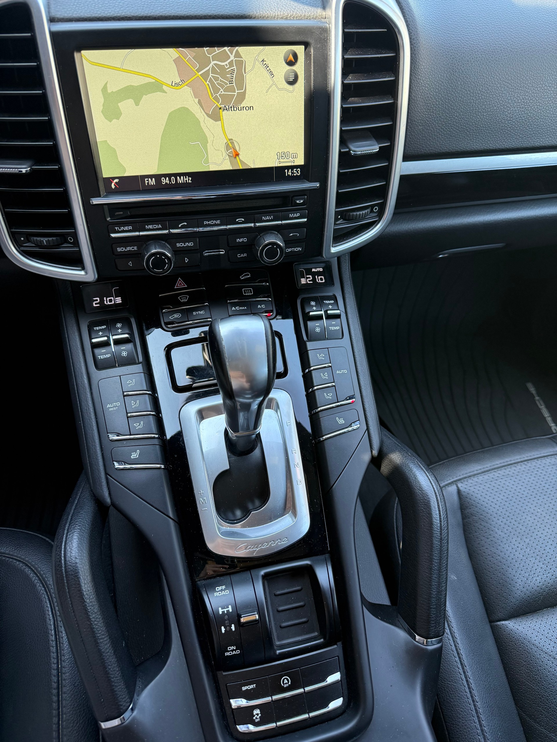 PORSCHE Cayenne Diesel-image-9