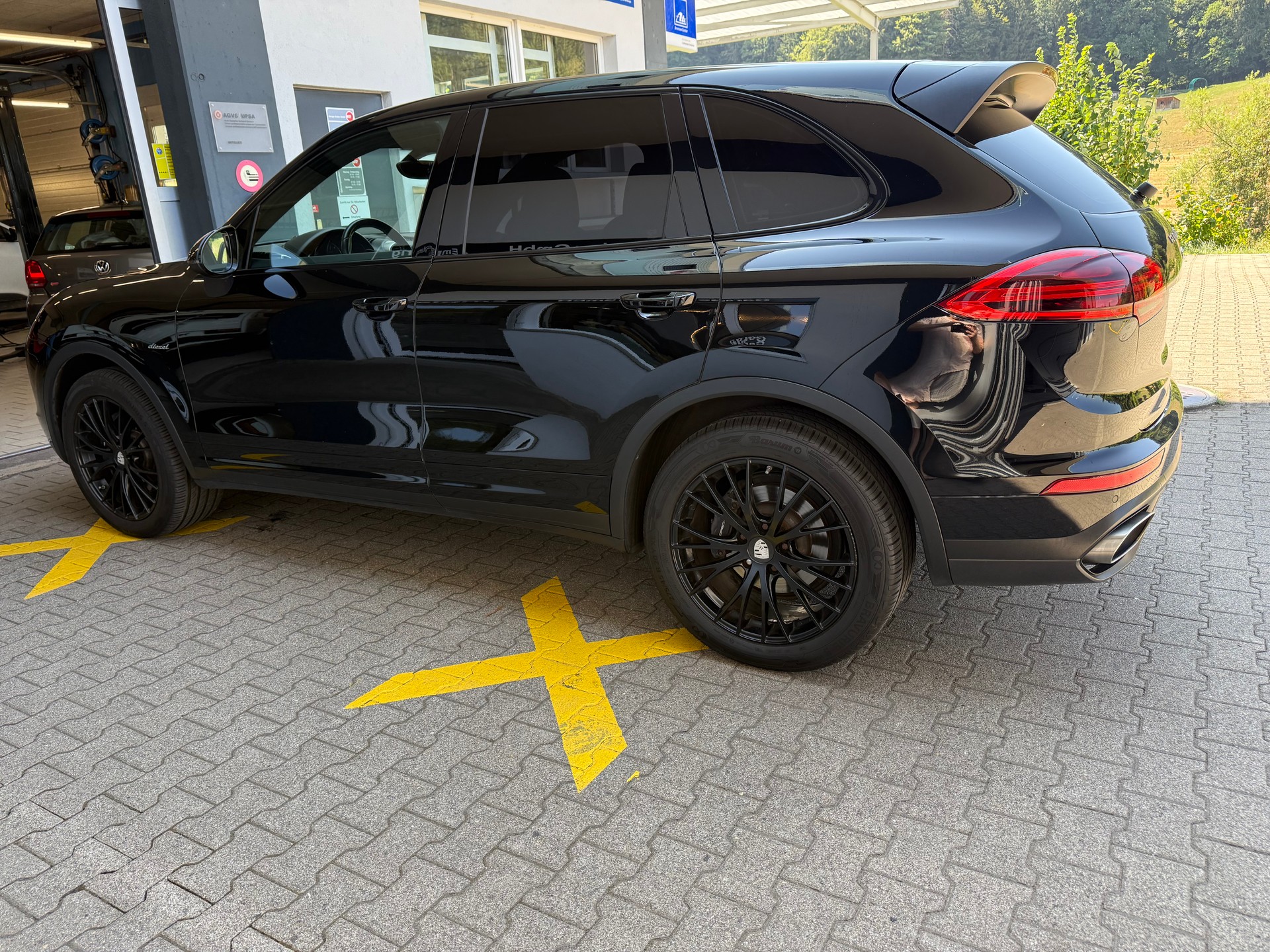 PORSCHE Cayenne Diesel-image-7
