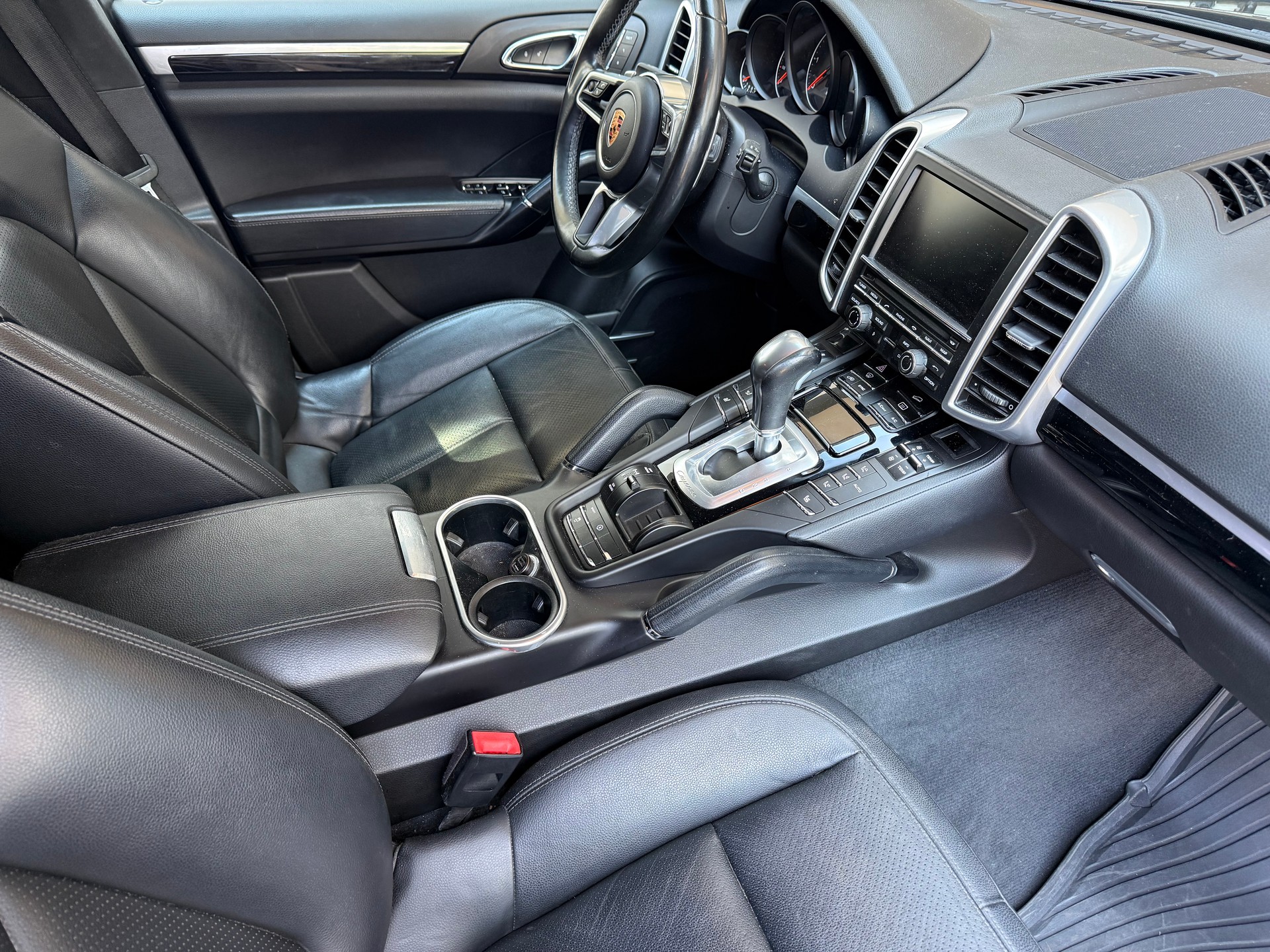 PORSCHE Cayenne Diesel-image-8