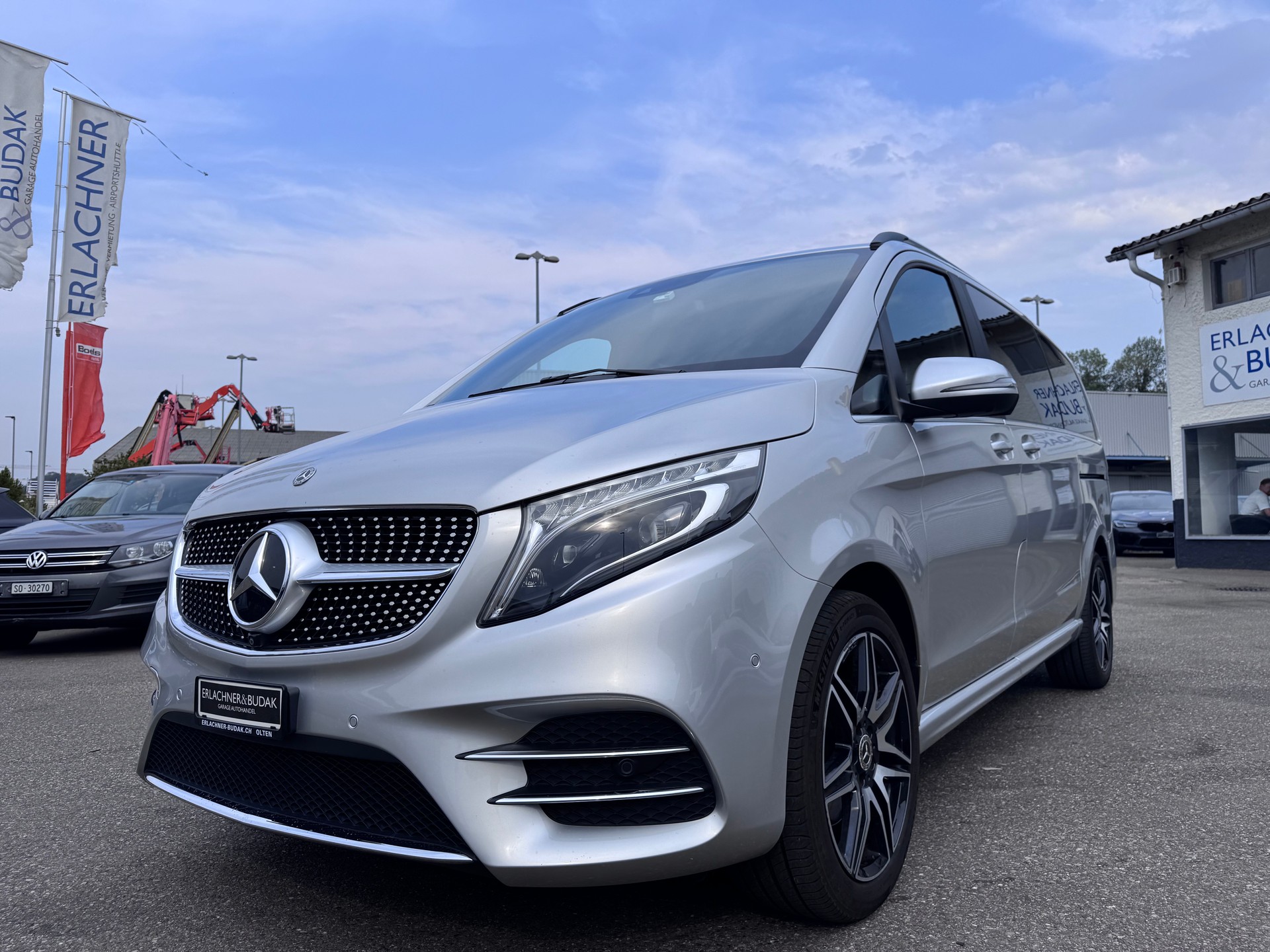 MERCEDES-BENZ V 300 d lang Avantgarde 4Matic 9G-Tronic-image-1