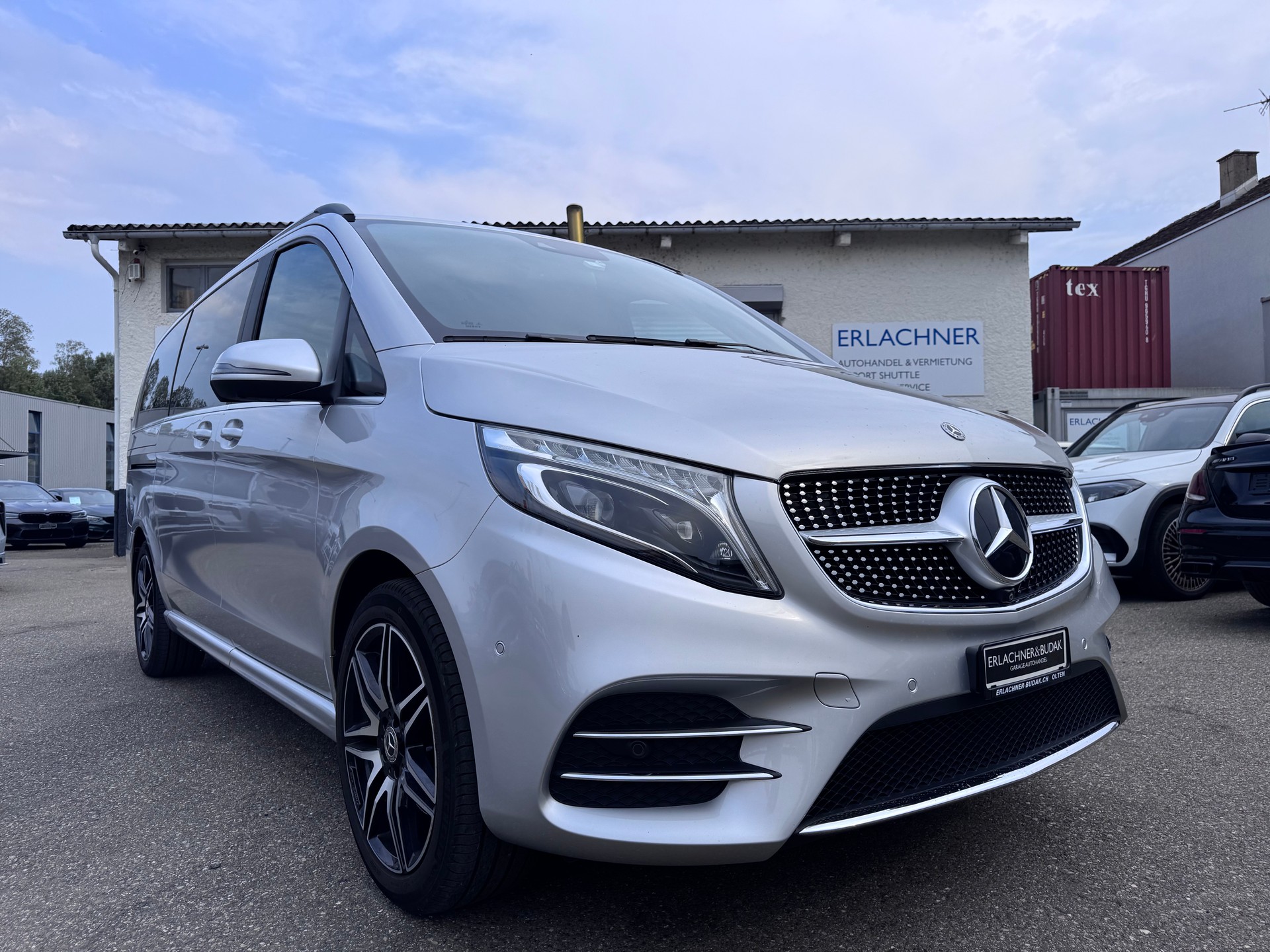 MERCEDES-BENZ V 300 d lang Avantgarde 4Matic 9G-Tronic-image-0
