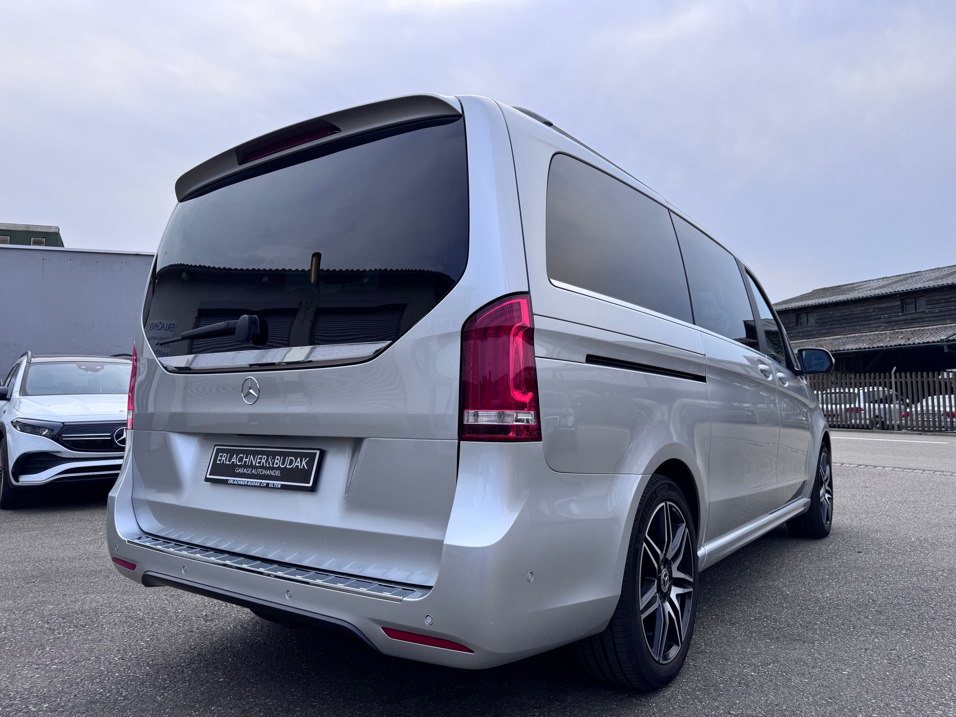 MERCEDES-BENZ V 300 d lang Avantgarde 4Matic 9G-Tronic-image-4