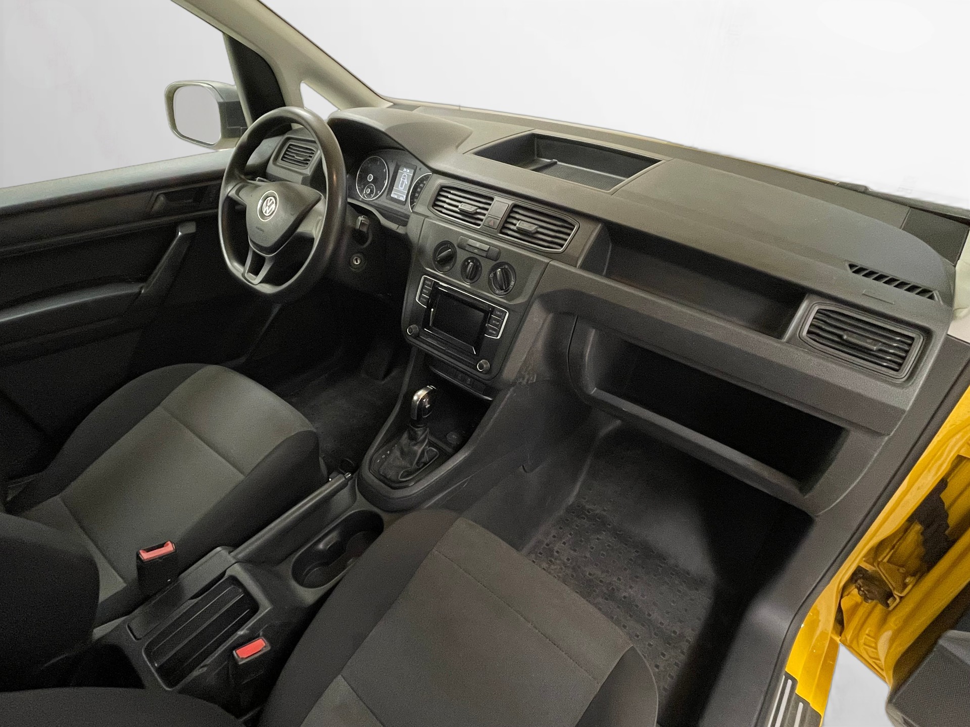 VW Caddy 2.0TDI 4Motion BlueMotion Technology DSG-image-11
