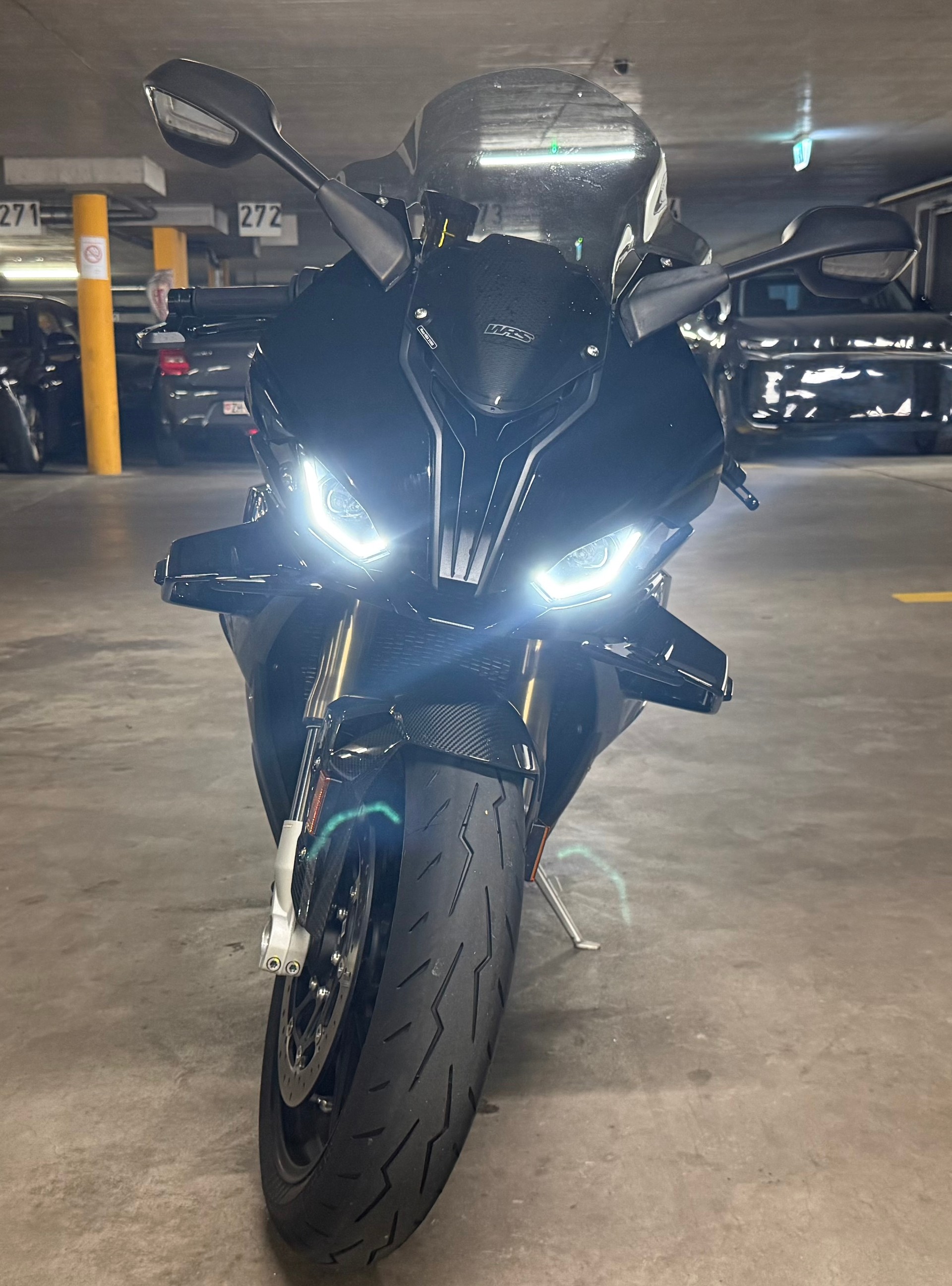 BMW S 1000 RR-image-11