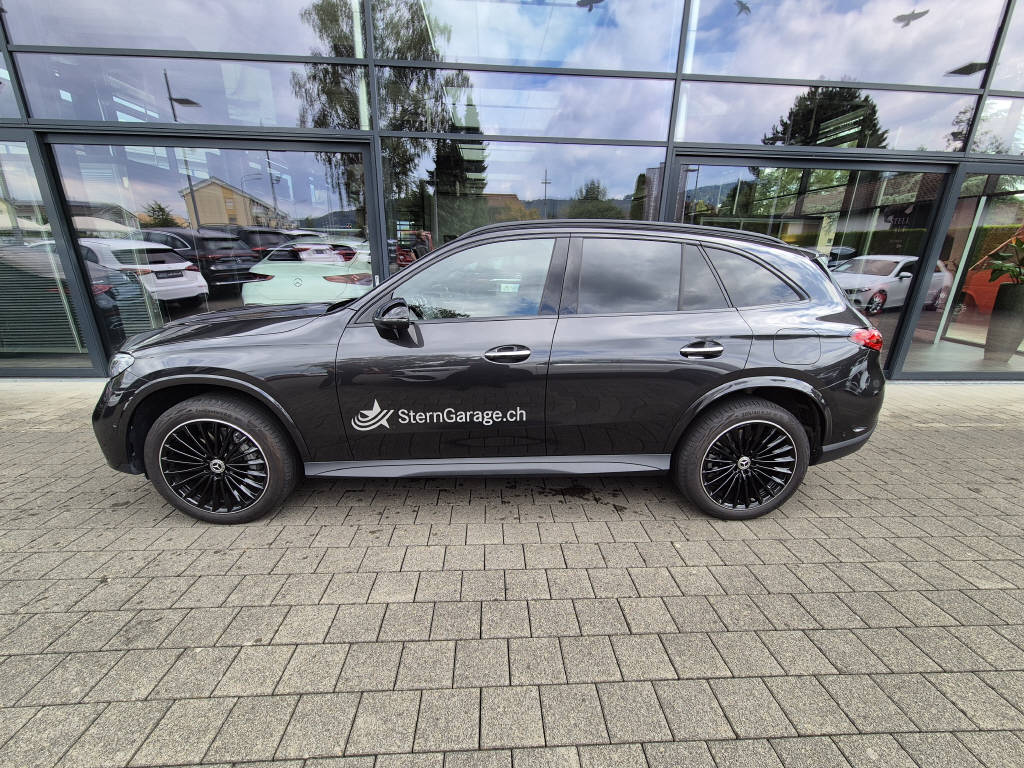 MERCEDES-BENZ GLC 400 e 4Matic AMG Line-showroom-element-1