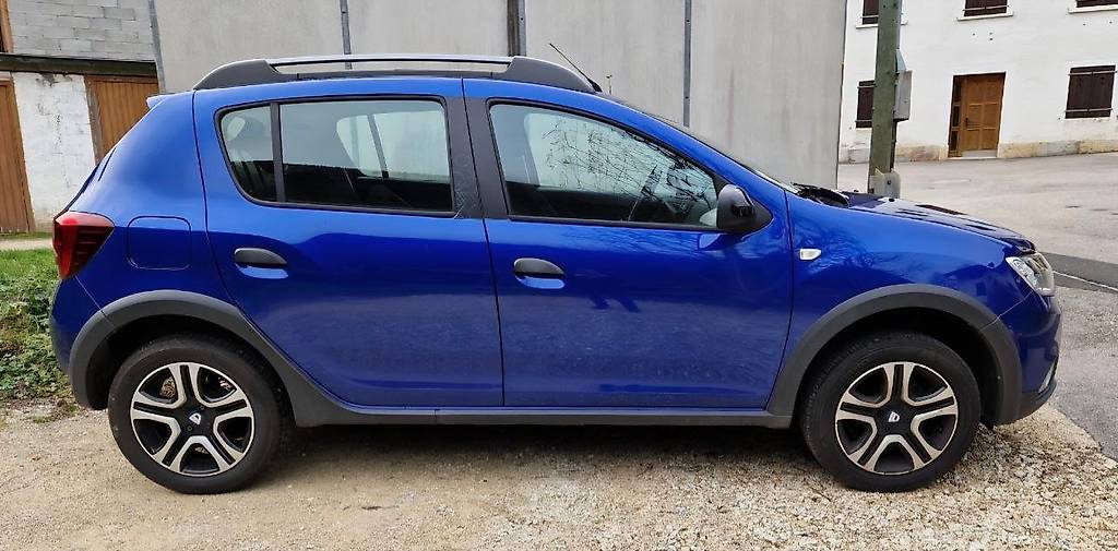 DACIA SANDERO-image-0