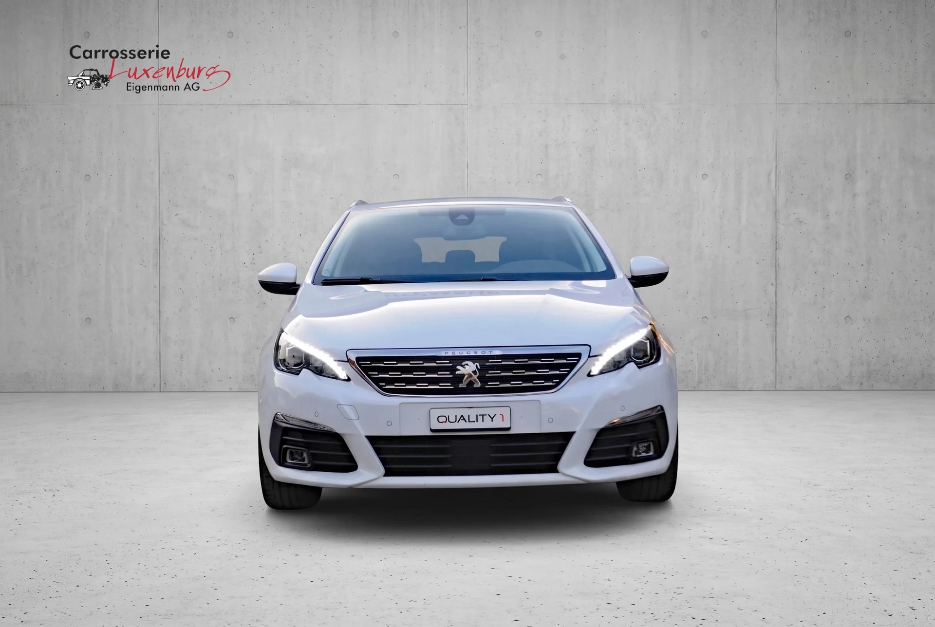 PEUGEOT 308 SW 1.5 BlueHDI Tech Edition EAT8-showroom-element-3