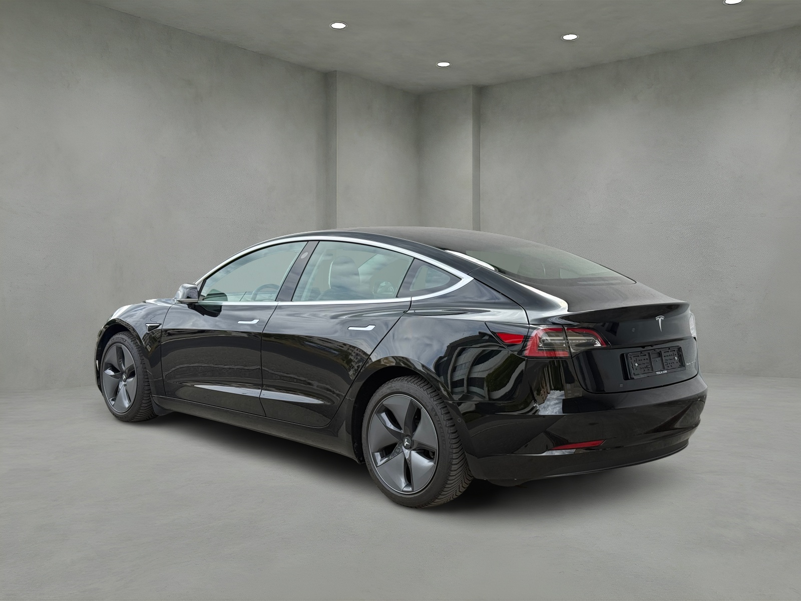 TESLA Model 3 Long Range Dual Motor AWD-image-2