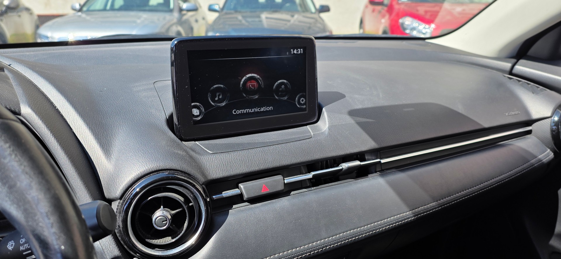 MAZDA 2 SKYACTIV-G 90 Ambition Plus Automat-image-6