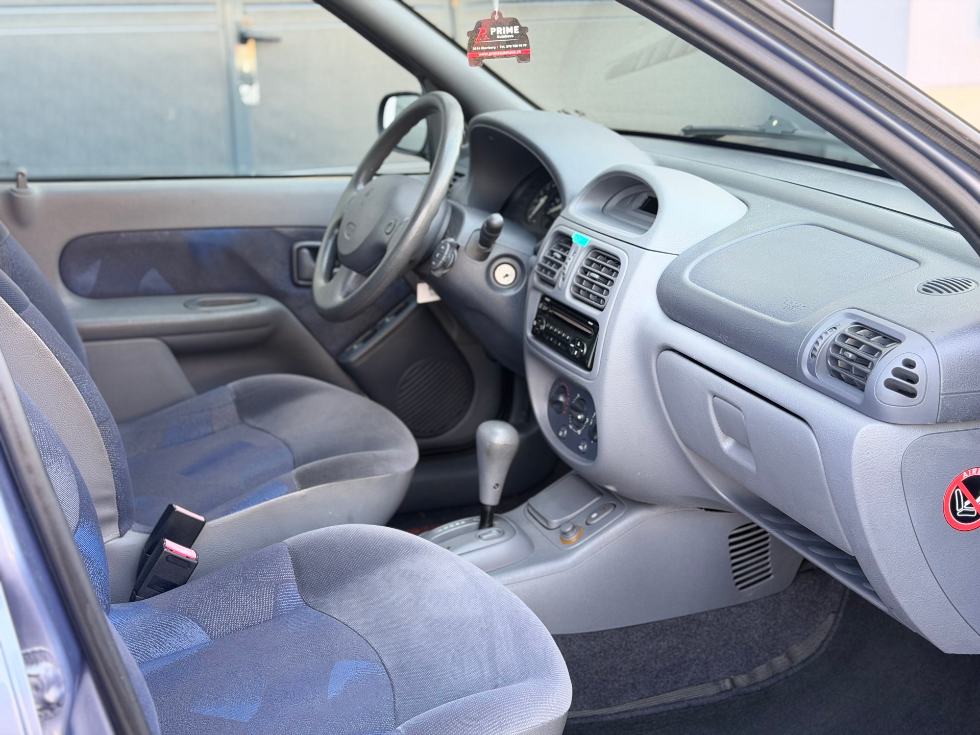RENAULT CLIO-image-7