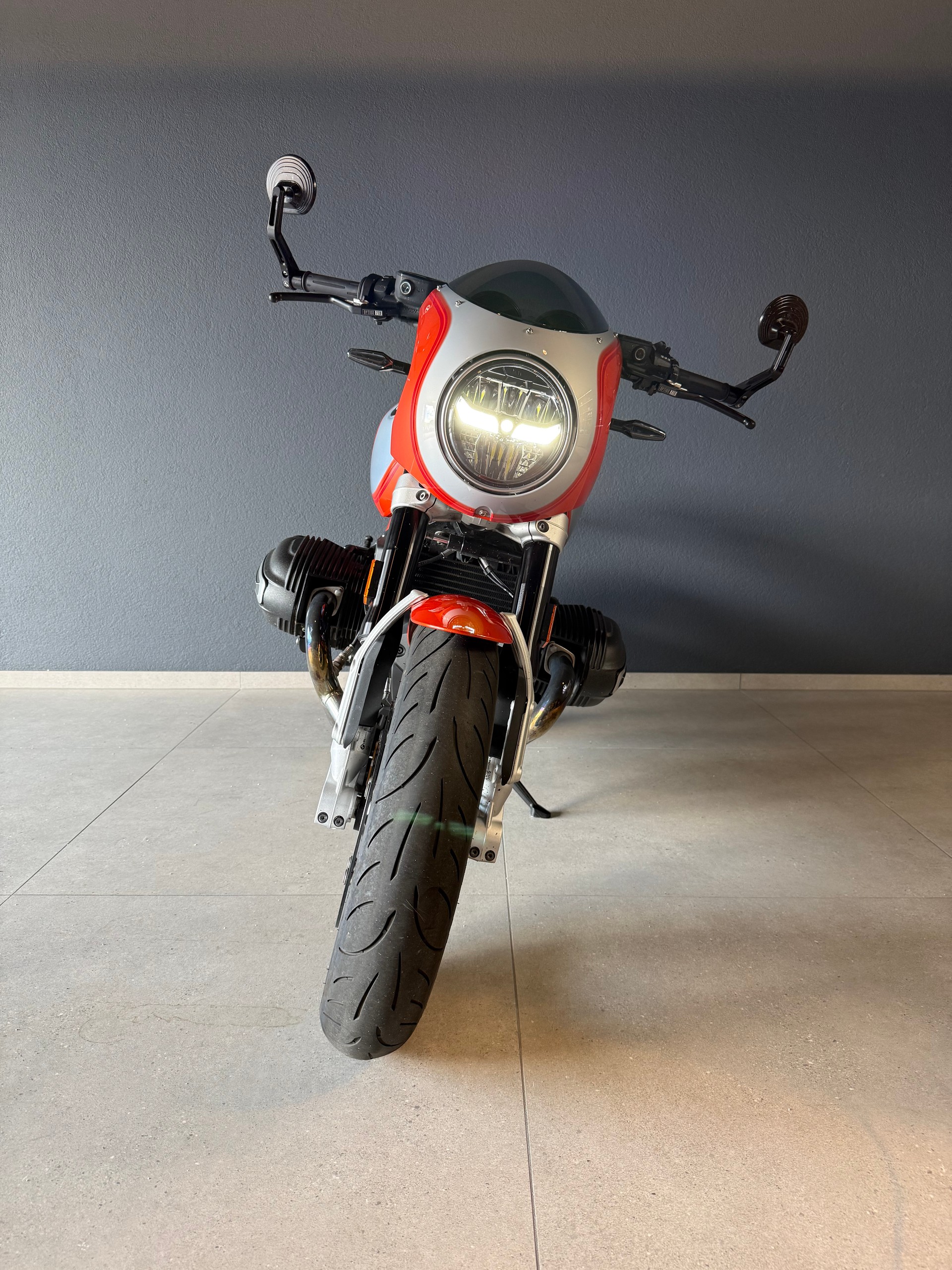 BMW R 12 nine T-showroom-element-2