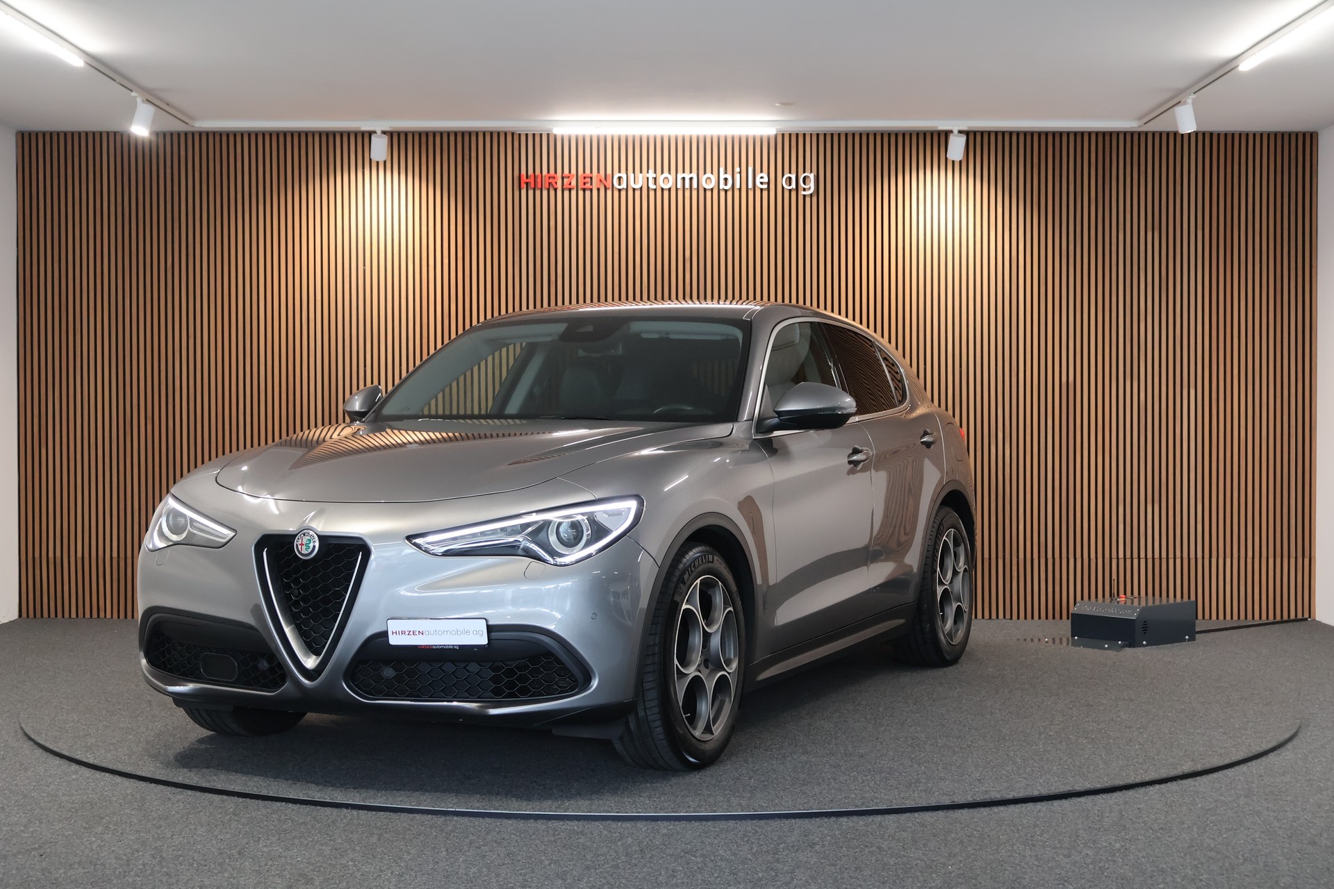 ALFA ROMEO Stelvio 2.0 Super Q4 Automatic-image-0