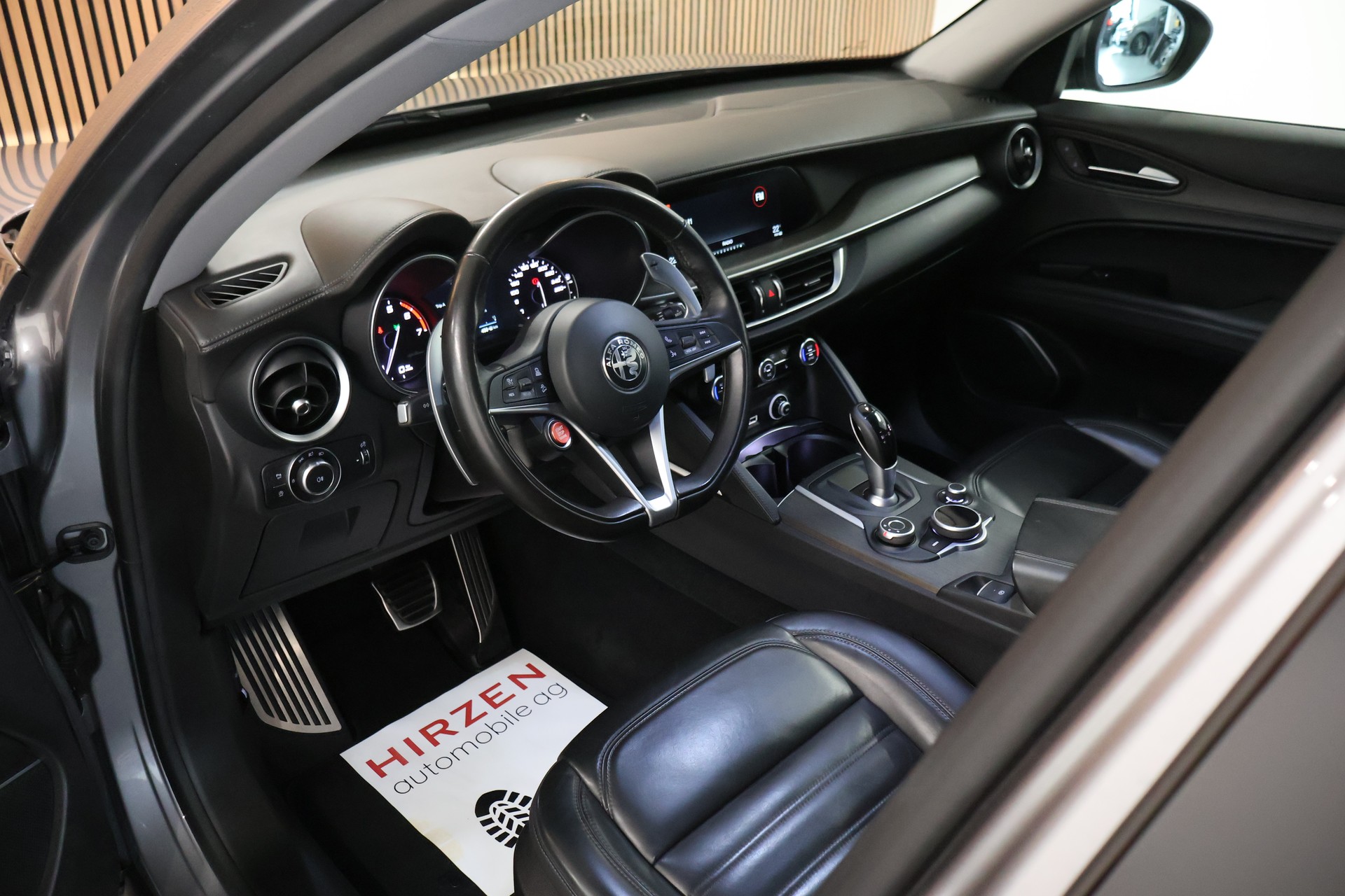 ALFA ROMEO Stelvio 2.0 Super Q4 Automatic-image-9