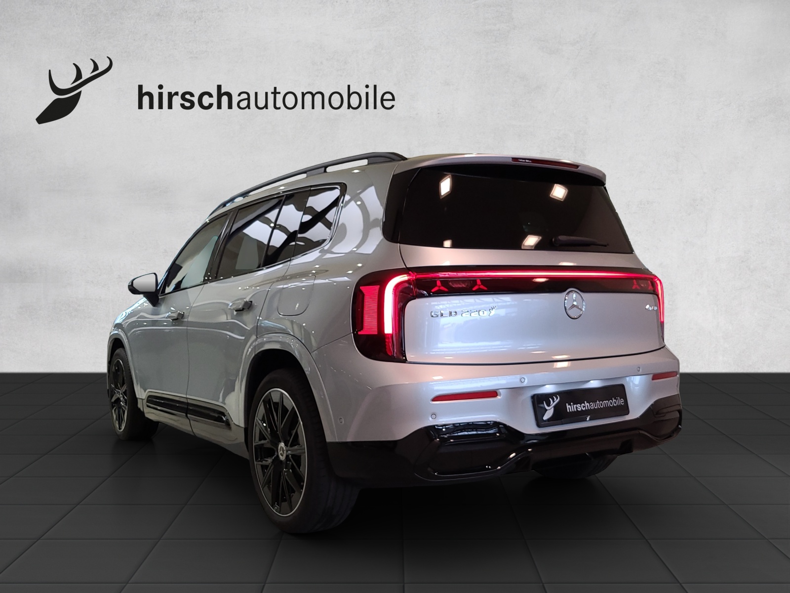 MERCEDES-BENZ GLB 220 4Matic 8G-Tronic-showroom-element-1