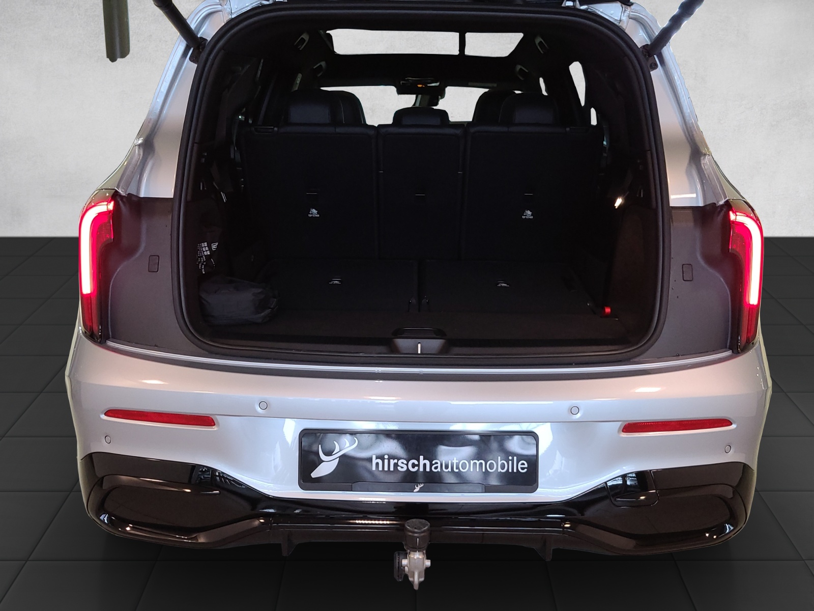 MERCEDES-BENZ GLB 220 4Matic 8G-Tronic-image-13