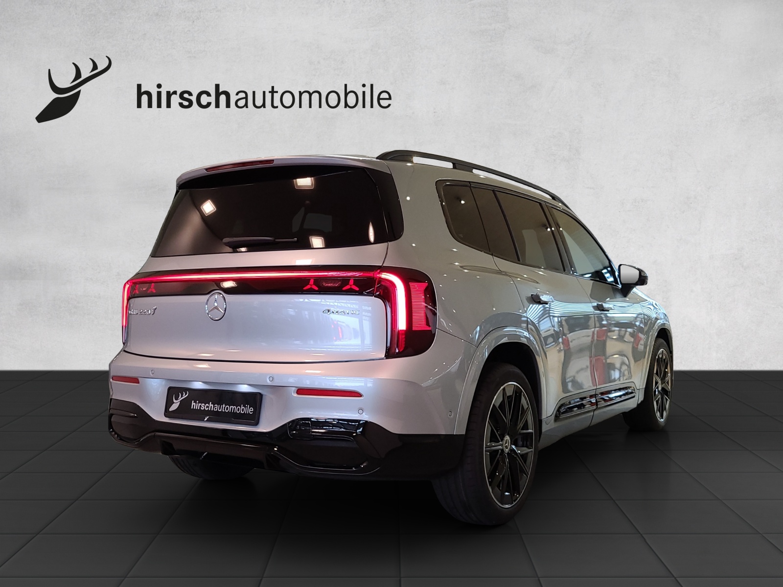 MERCEDES-BENZ GLB 220 4Matic 8G-Tronic-showroom-element-3