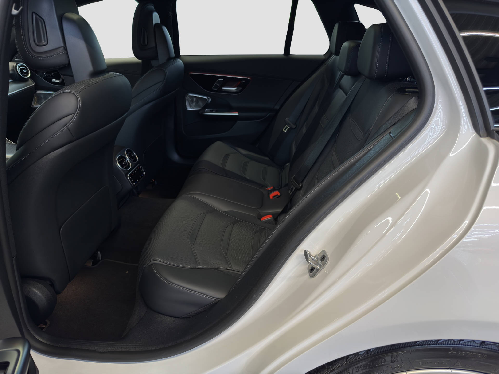 MERCEDES-BENZ C 63 AMG S E Performance Kombi-image-13