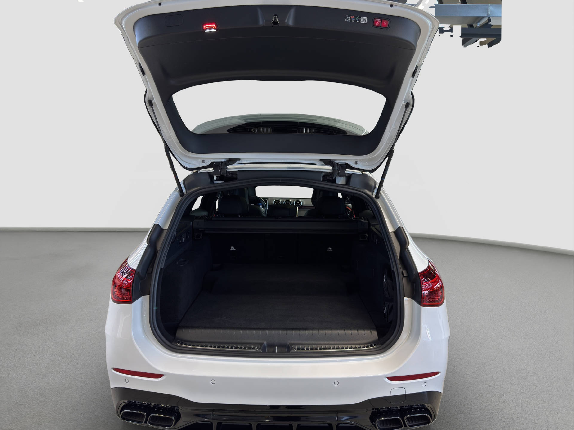 MERCEDES-BENZ C 63 AMG S E Performance Kombi-image-15
