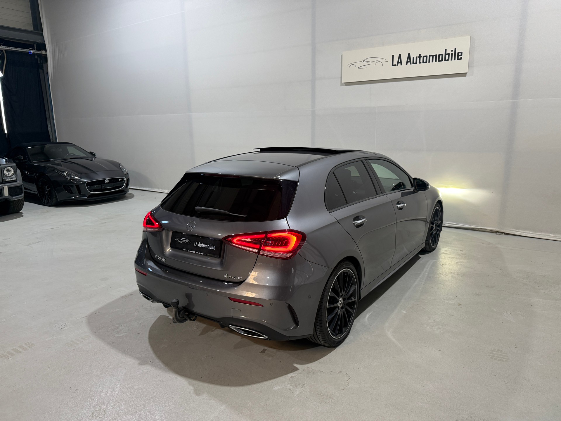 MERCEDES-BENZ A 250 4Matic AMG Line 4Matic 7G-DCT-image-9