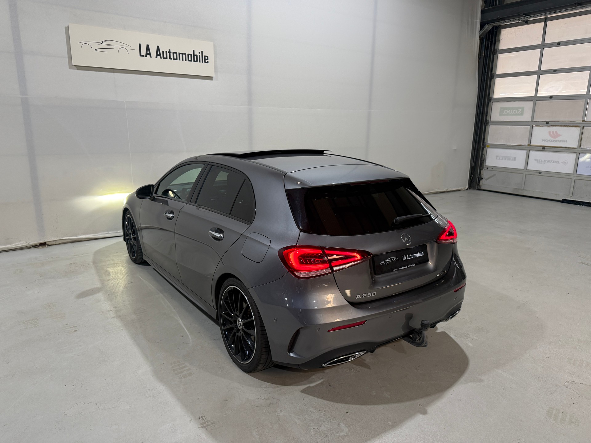 MERCEDES-BENZ A 250 4Matic AMG Line 4Matic 7G-DCT-image-8