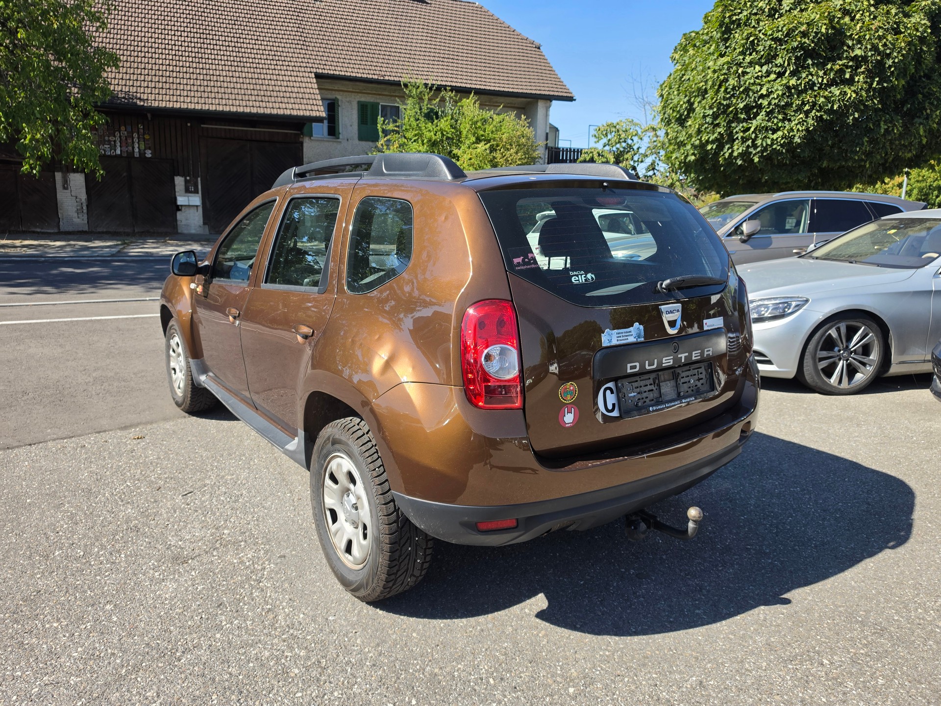 DACIA Duster 1.5 dCi Lauréate 4x4-image-2