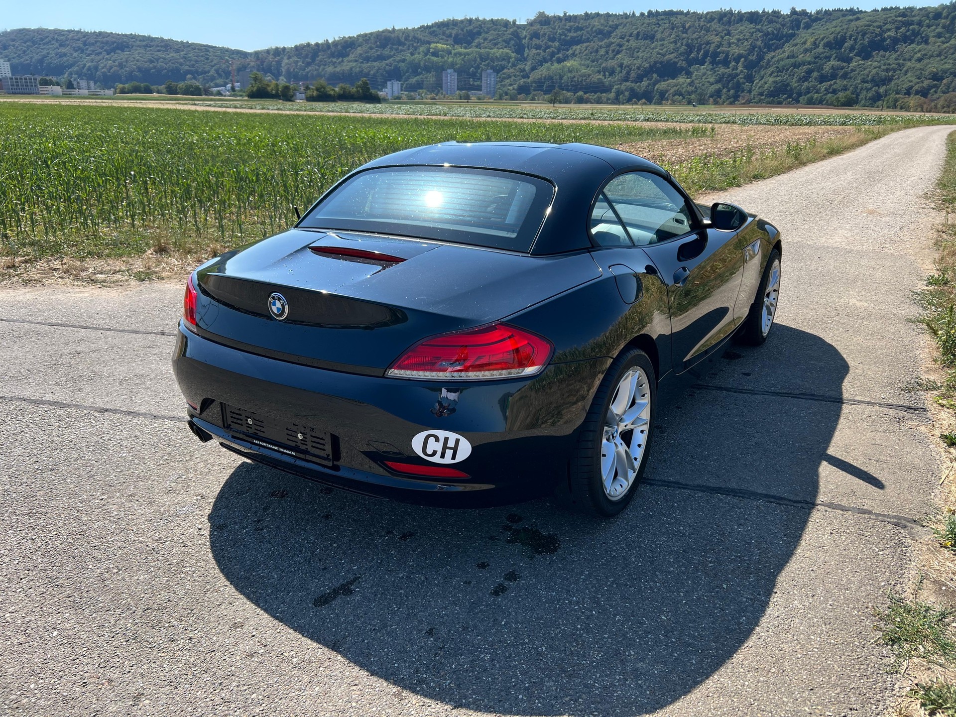BMW Z4 sDrive23i-image-4