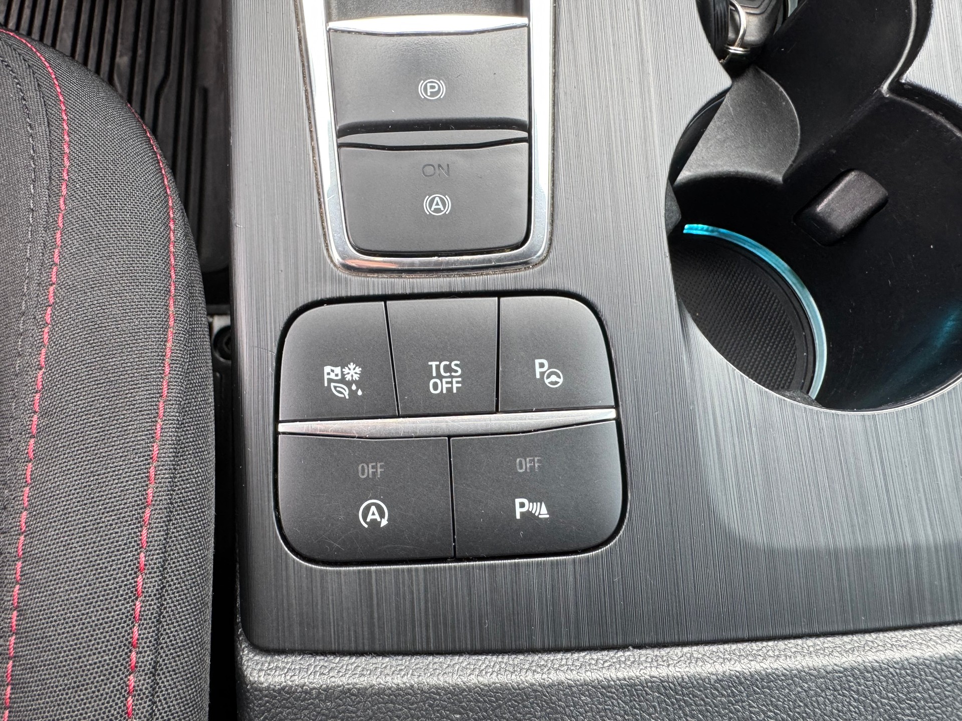 FORD Focus 1.0 SCTi ST Line Automatic-image-15