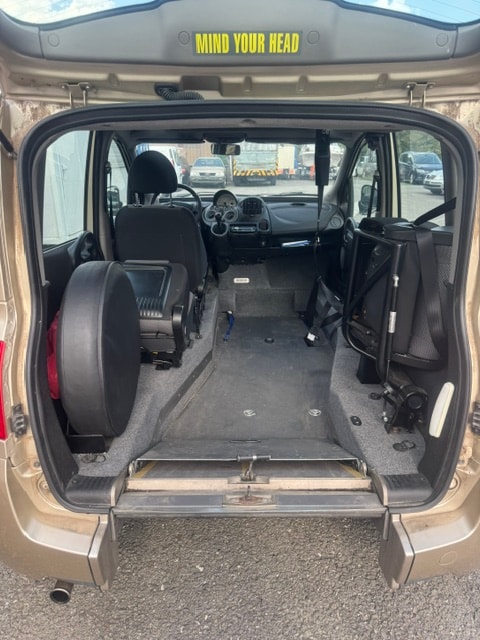 FIAT Multipla 1.6 16V Dynamic-image-13