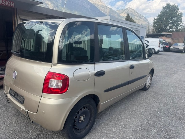 FIAT Multipla 1.6 16V Dynamic-image-11