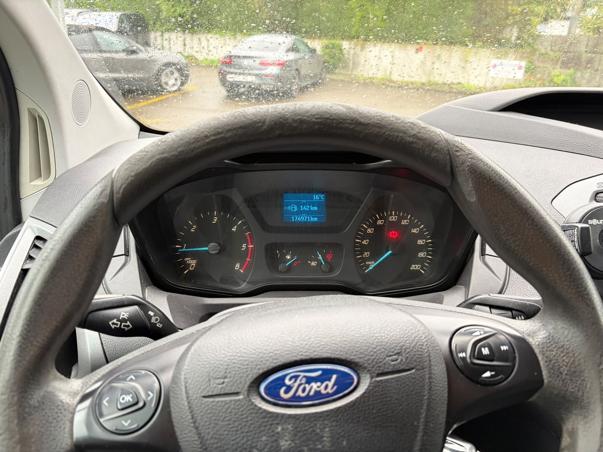 FORD Transit Custom Van 250 L1H1 Startup-image-11