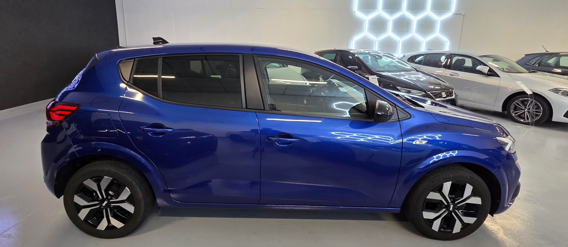 DACIA Sandero TCe 90 Expression CVT-image-2