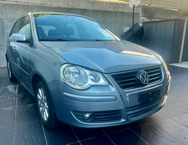 VW Polo 1.4 16V Young&Fresh-image-0