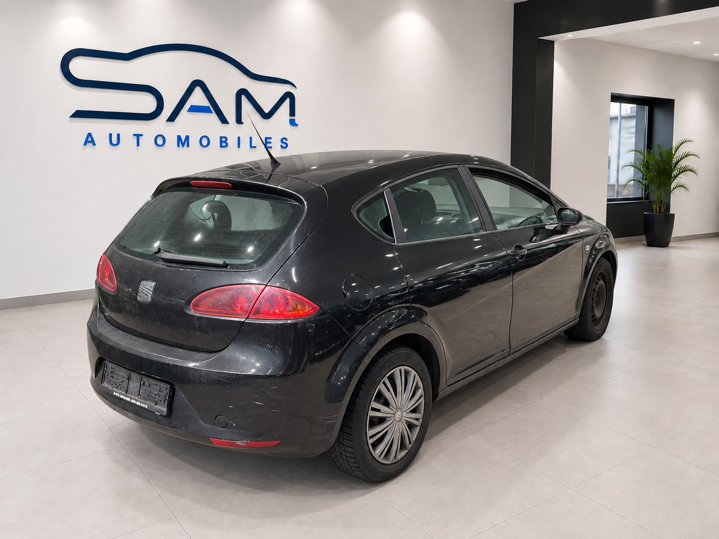 SEAT Leon 2.0 TDI Stylance-image-3