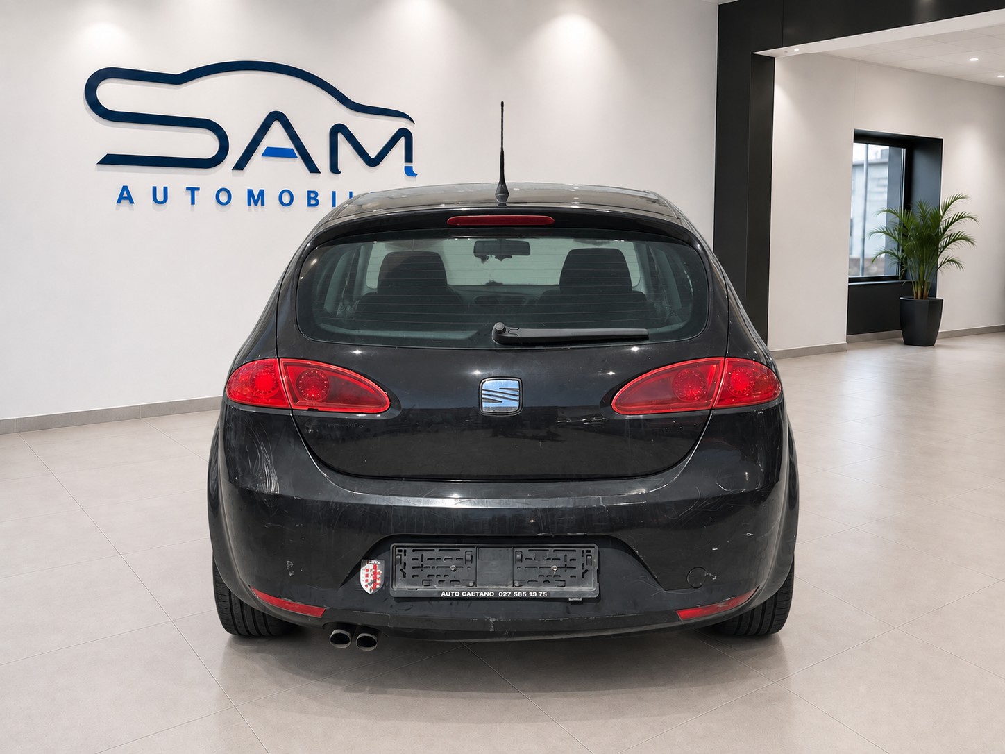 SEAT Leon 2.0 TDI Stylance-image-4